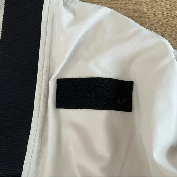 NWT Adidas Originals Parley Bomber Jacket Men’s Full Zip Windbreaker - Picture 4 of 9